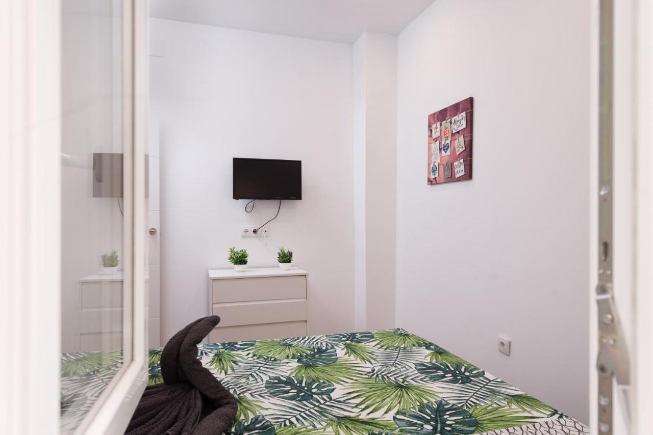 Cozy 3 Bed Apartment In The Heart Of Alicante Eksteriør bilde